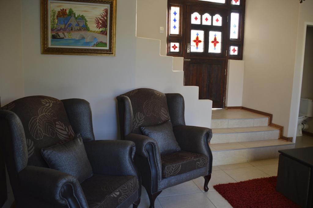 Two Bells Guest House Μπλουμφοντέιν Εξωτερικό φωτογραφία