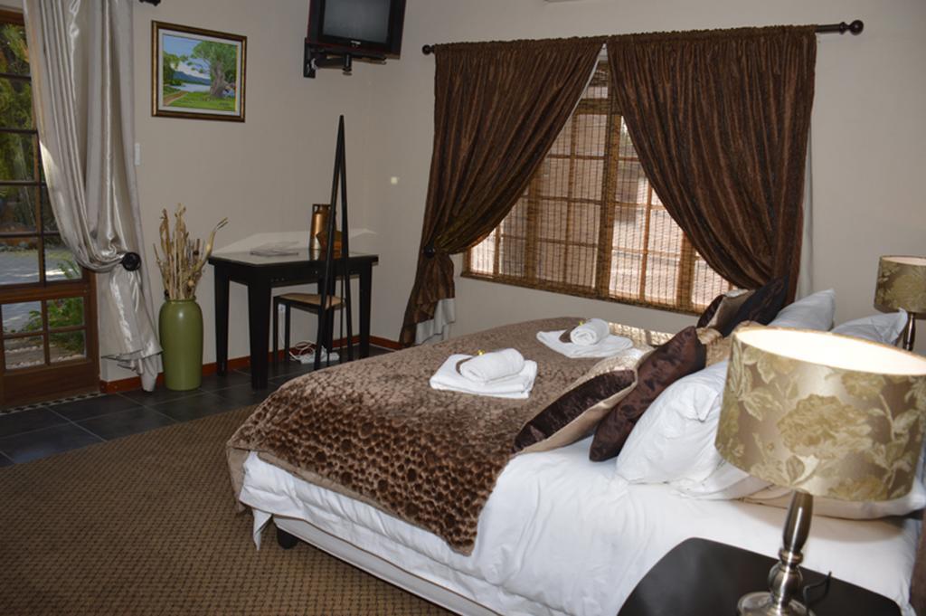 Two Bells Guest House Μπλουμφοντέιν Δωμάτιο φωτογραφία