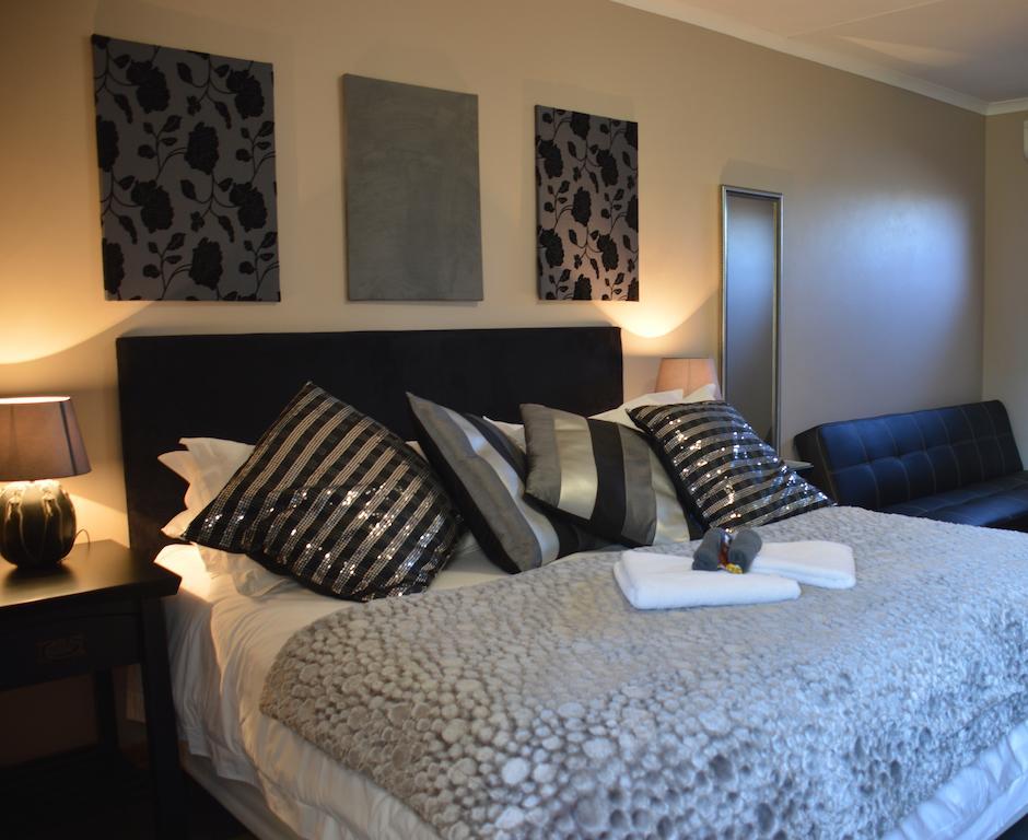 Two Bells Guest House Μπλουμφοντέιν Δωμάτιο φωτογραφία