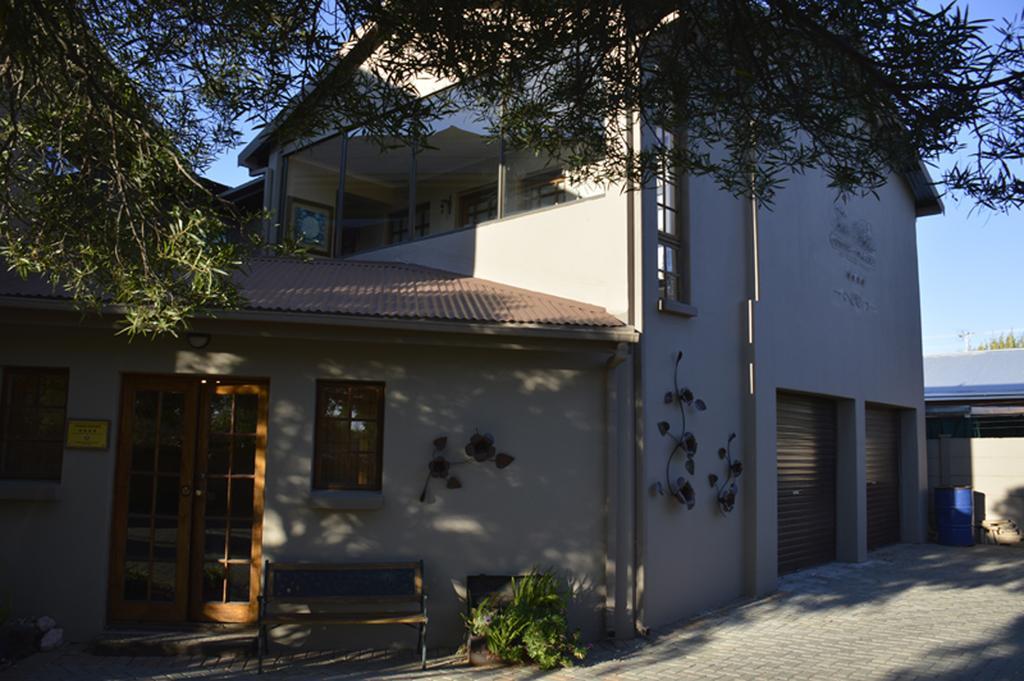 Two Bells Guest House Μπλουμφοντέιν Εξωτερικό φωτογραφία